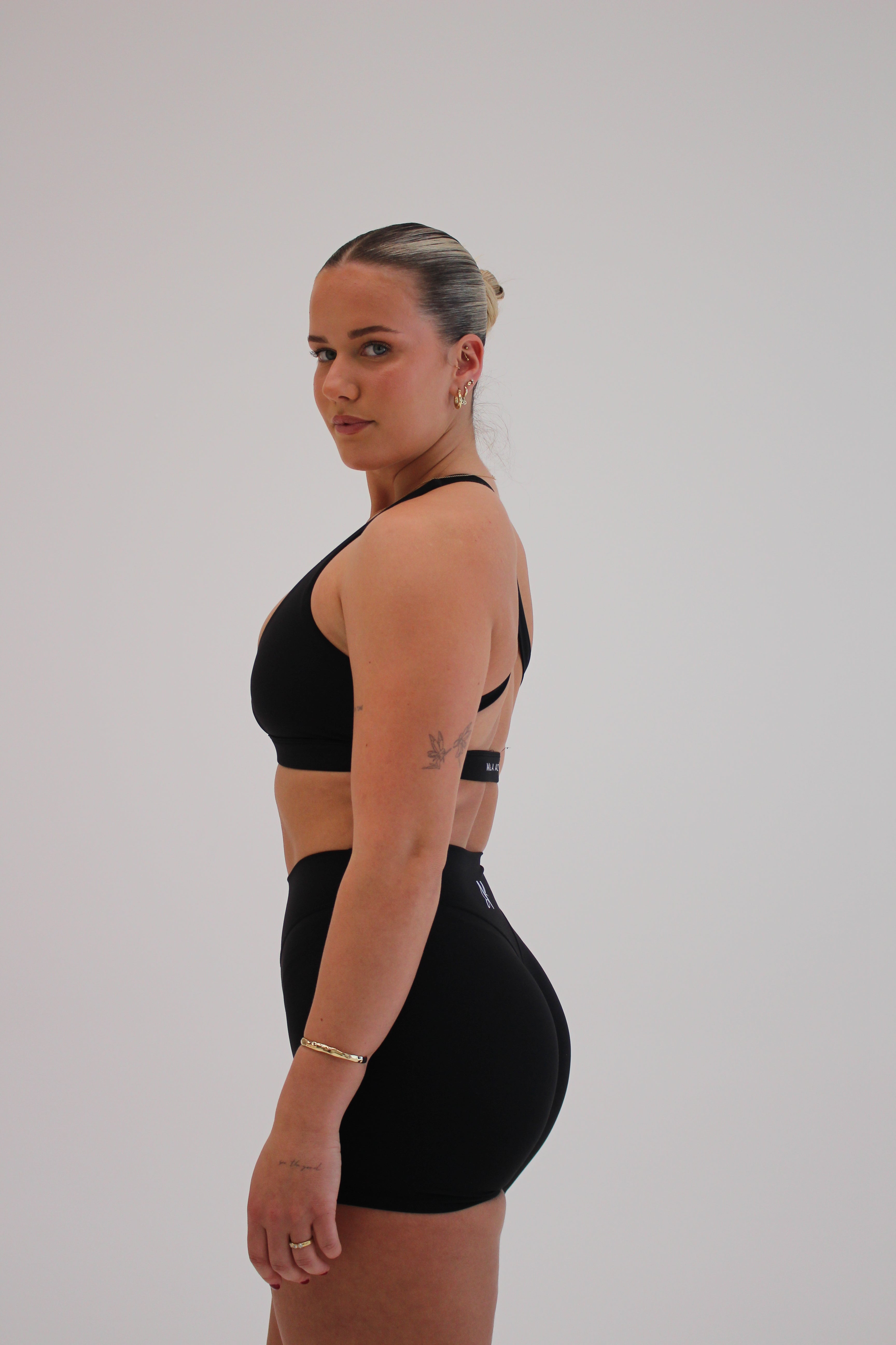 Nina Crop