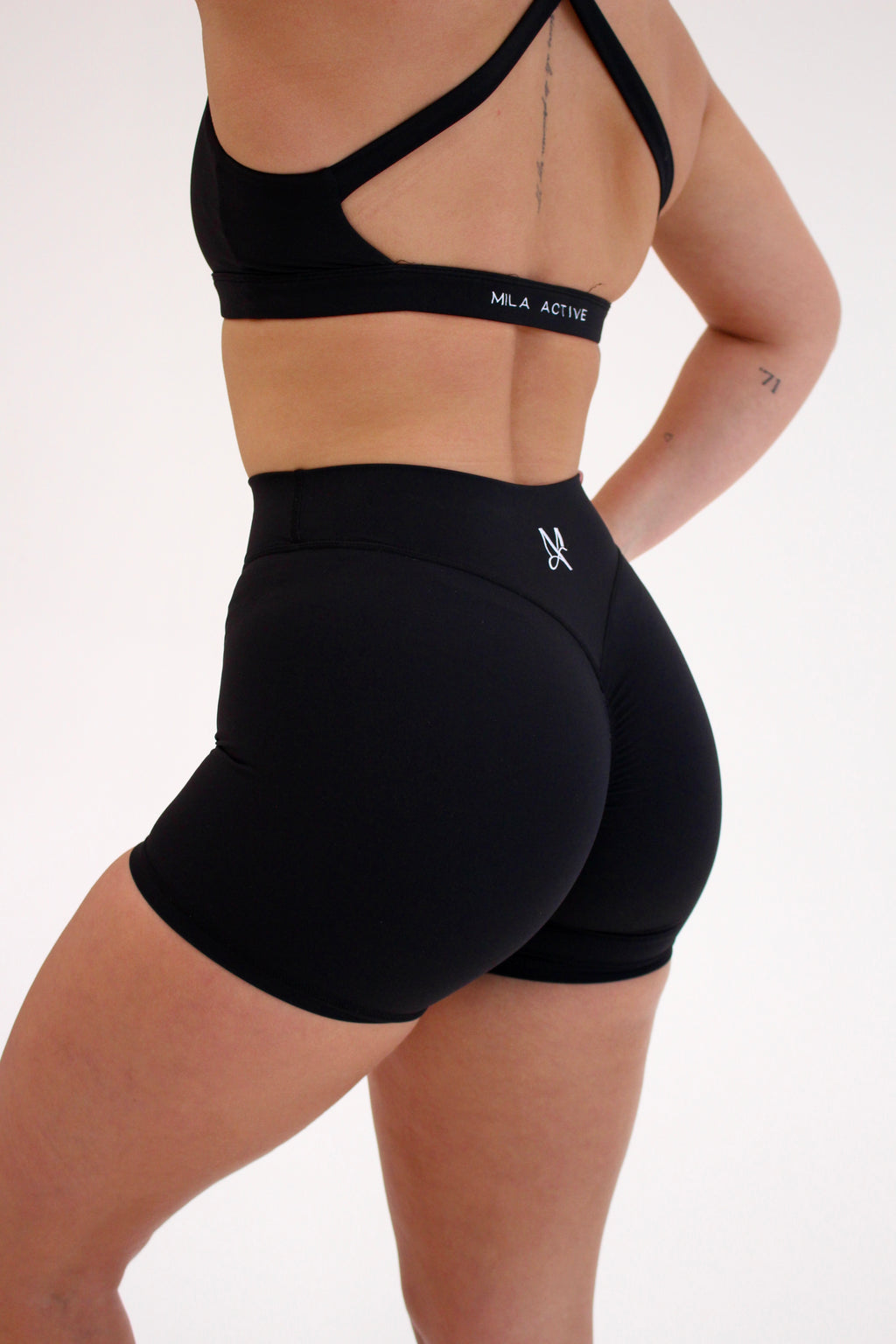 Luxe 5" Shorts