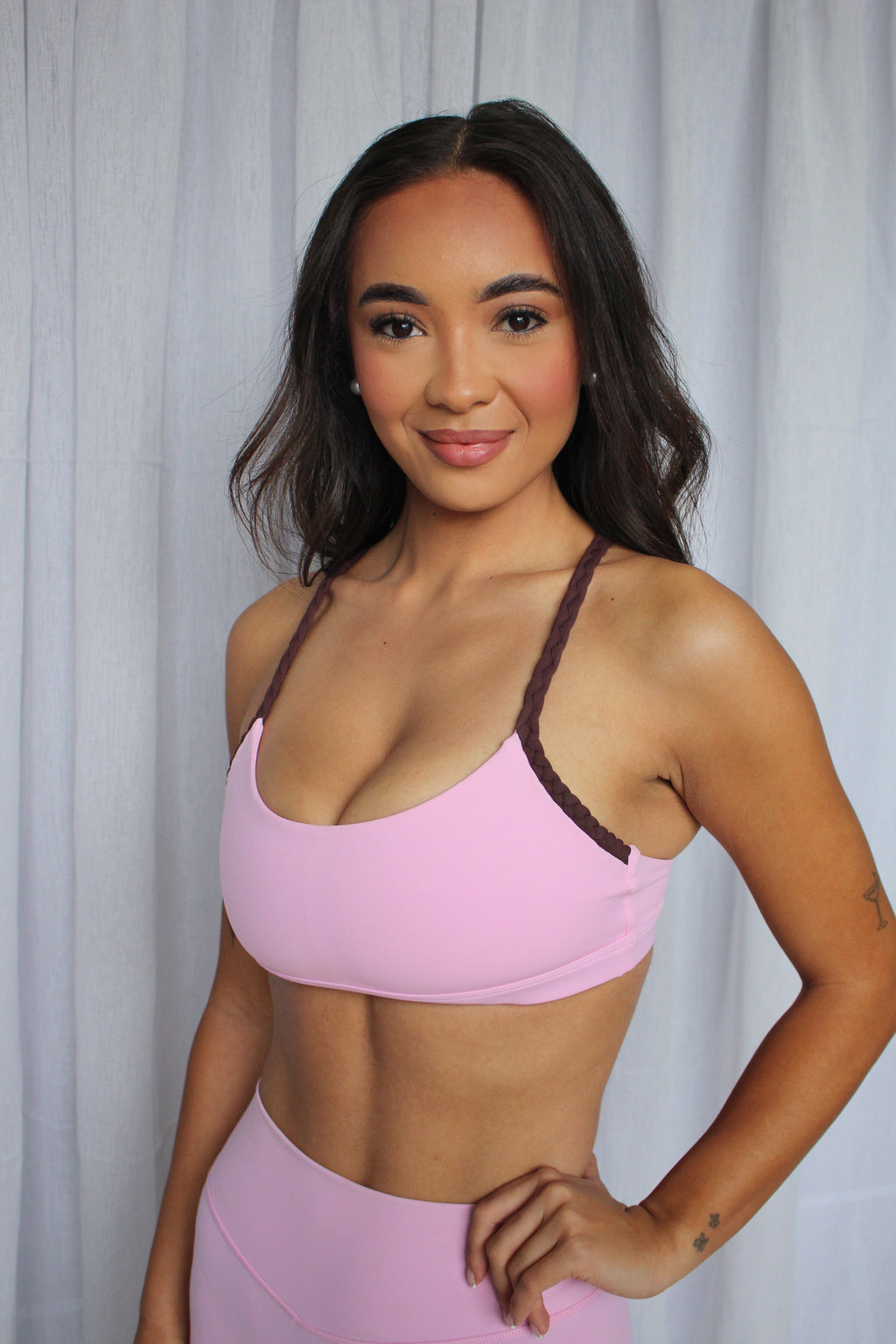 Isla Crop