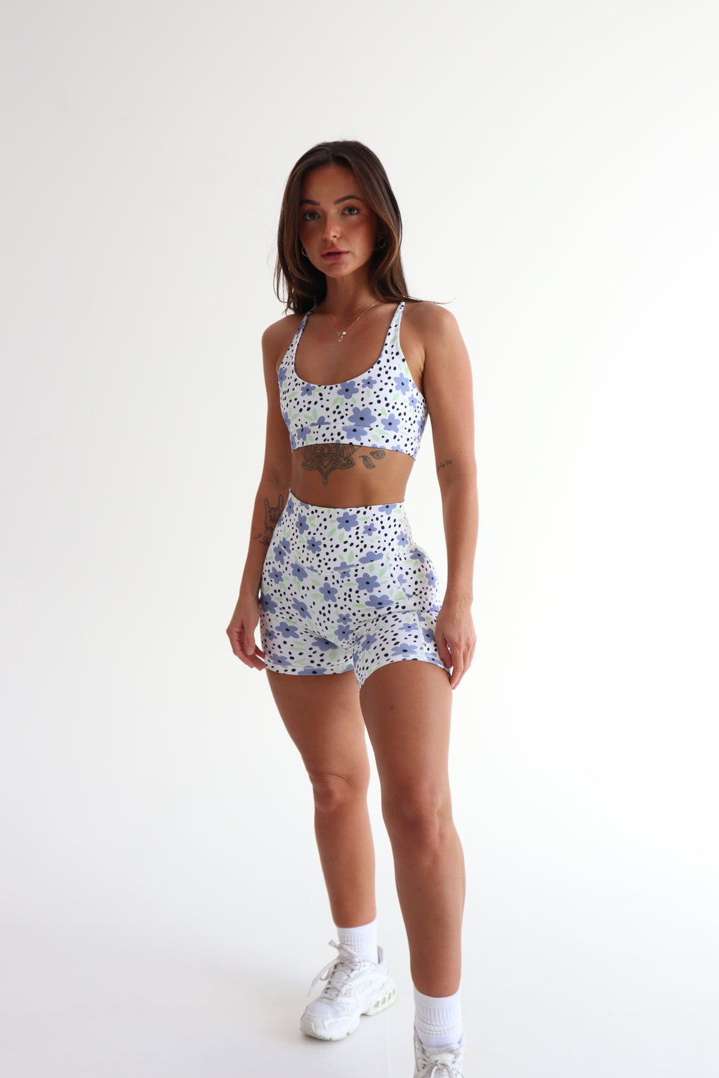 Dalilah Crop