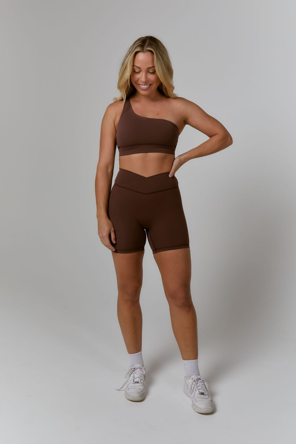 Kiki Crop