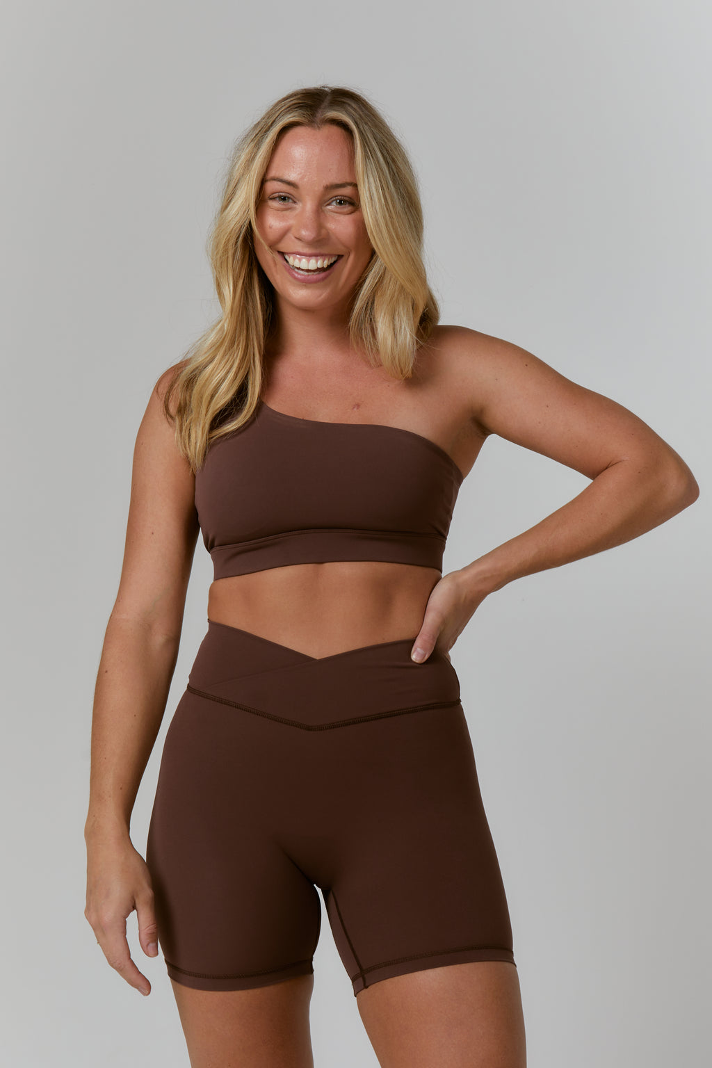 Kiki Crop