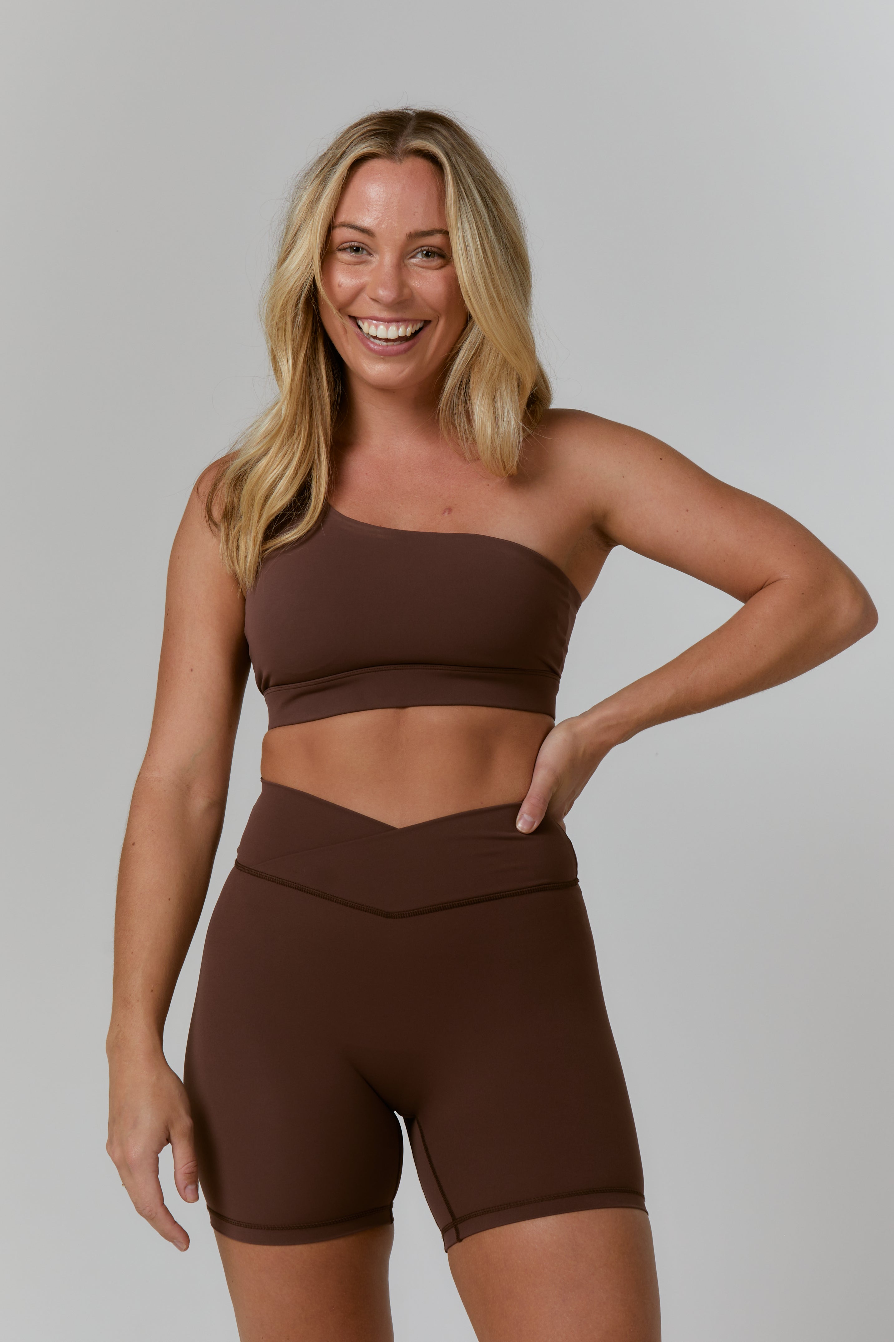 Kiki Crop