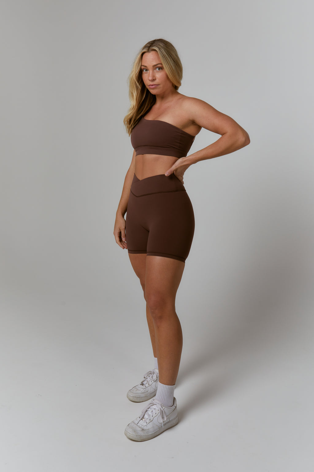 Kiki Crop