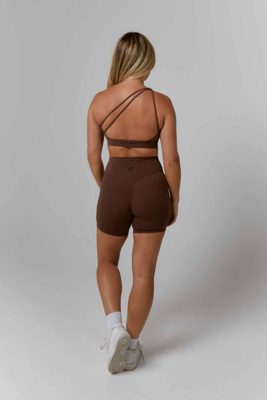 Kiki Crop