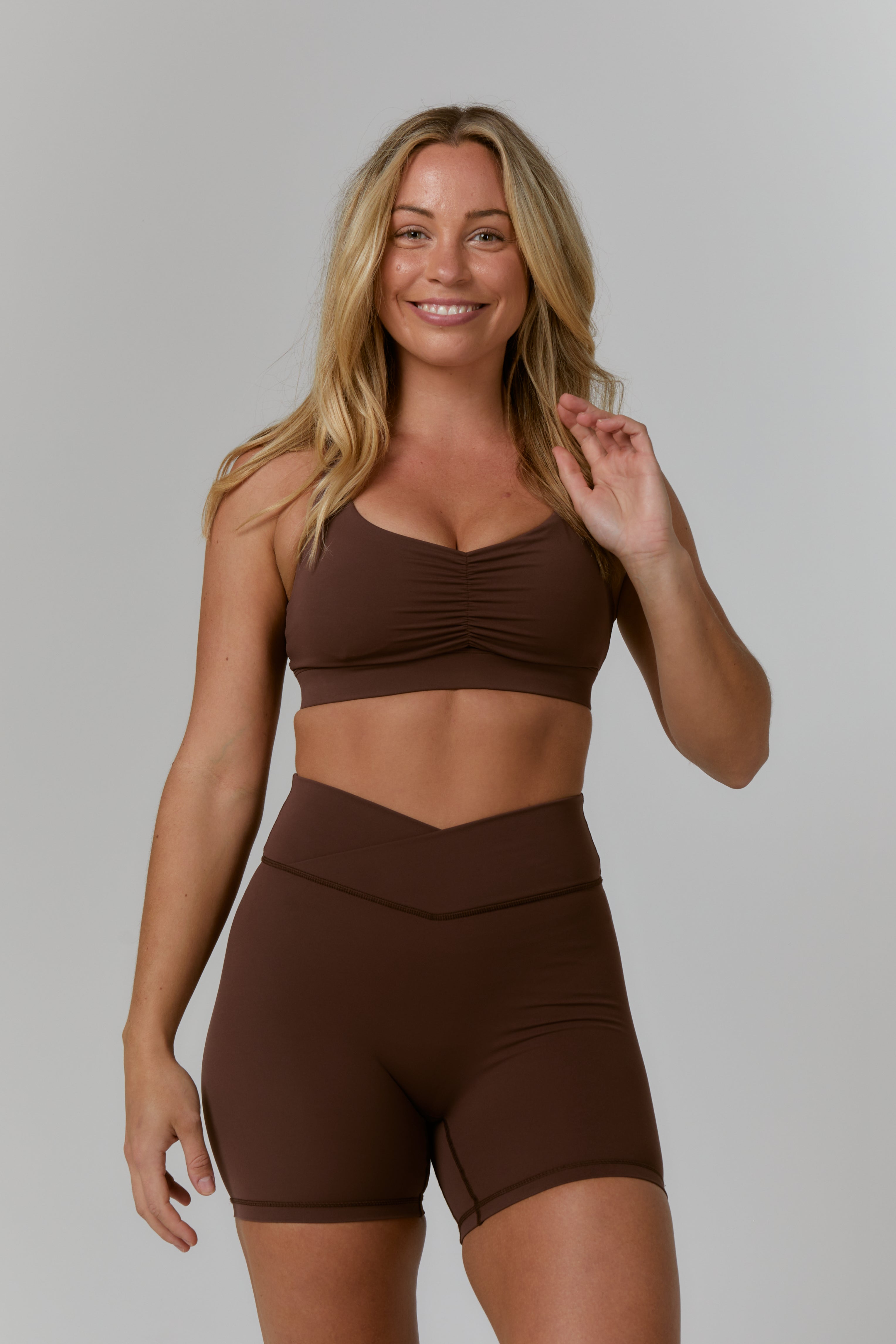 Lila Crop